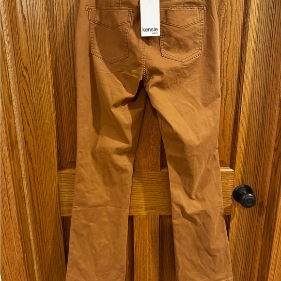 NWT Kenzie Jeans High Rise Flare Utility Pants. Size 4/27 - Picture 5 of 8